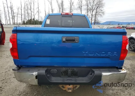 2017 Toyota Tundra Double Cab Sr z USA, uszkodzony, nr VIN 5TFUM5F14HX071305